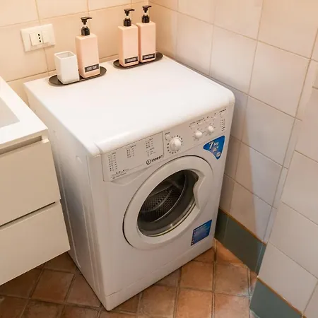 Domus Gladius By Postcardsfrom ヴェローナ