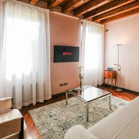 Stories By Postcardsfrom Apartamento Verona