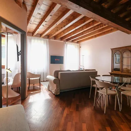 Apartamento Stories By Postcardsfrom