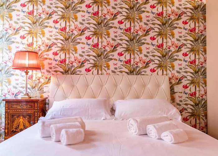 아파트 Stories By Postcardsfrom