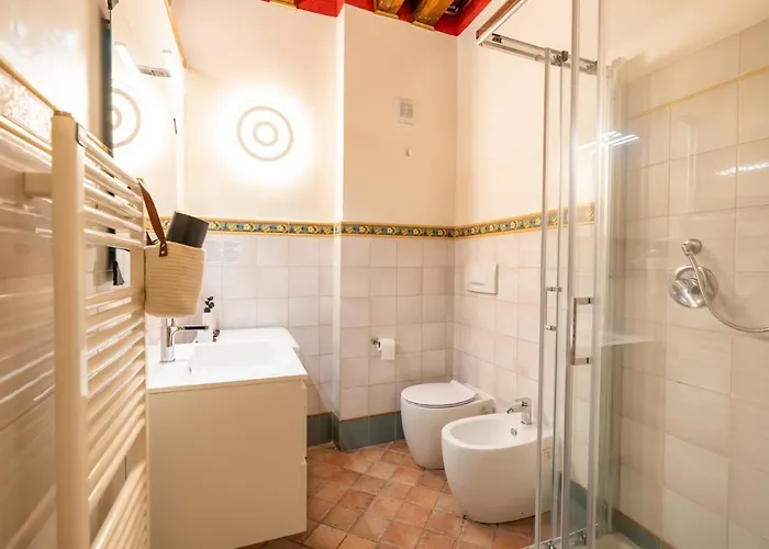 Stories By Postcardsfrom 베로나