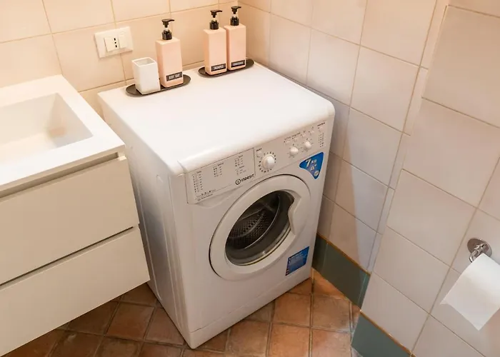 Stories By Postcardsfrom 베로나