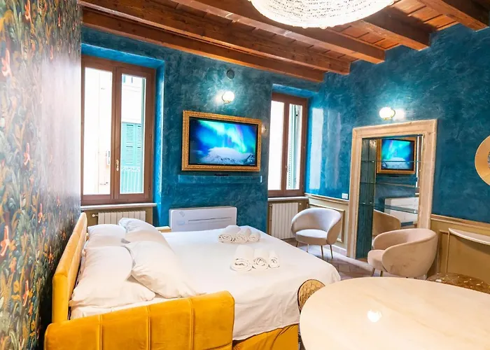 Stories By Postcardsfrom * 베로나