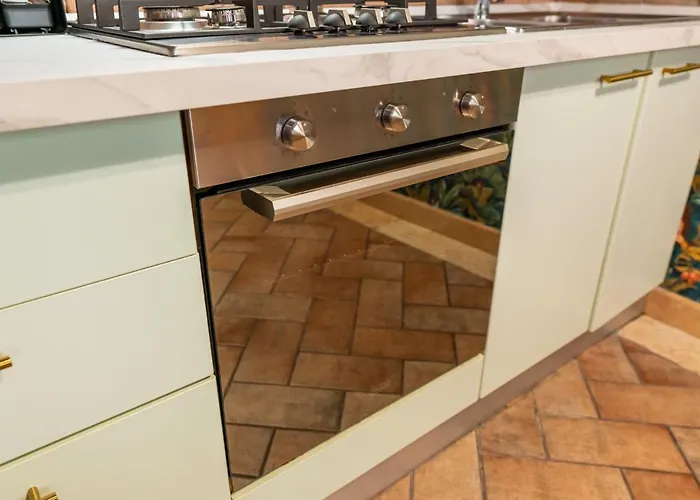 아파트 Stories By Postcardsfrom 베로나