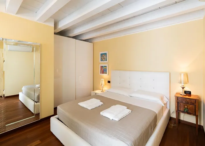 Stories By Postcardsfrom 아파트 *