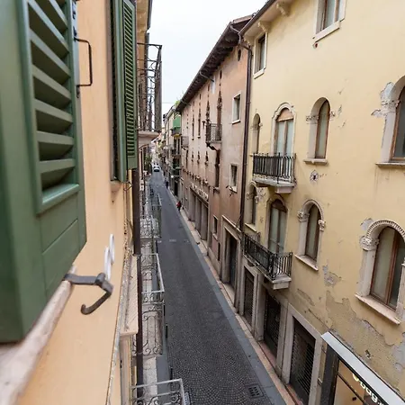 Apartment Domus Gladius By Postcardsfrom Verona