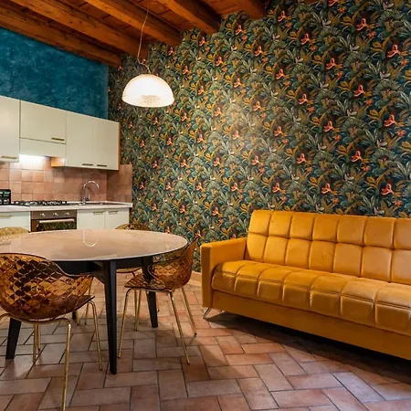 Domus Gladius By Postcardsfrom Apartment Verona